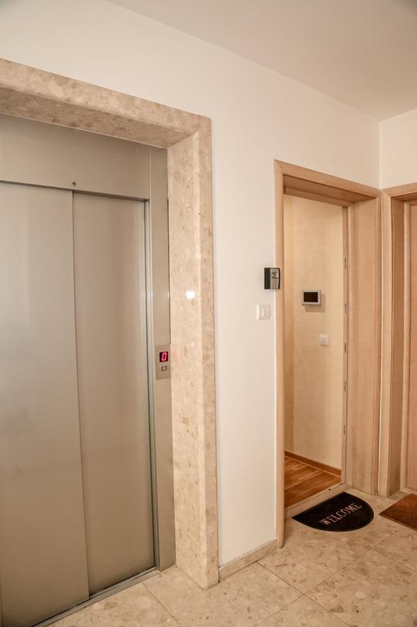 Miha Apartment 贝尔格莱德 外观 照片