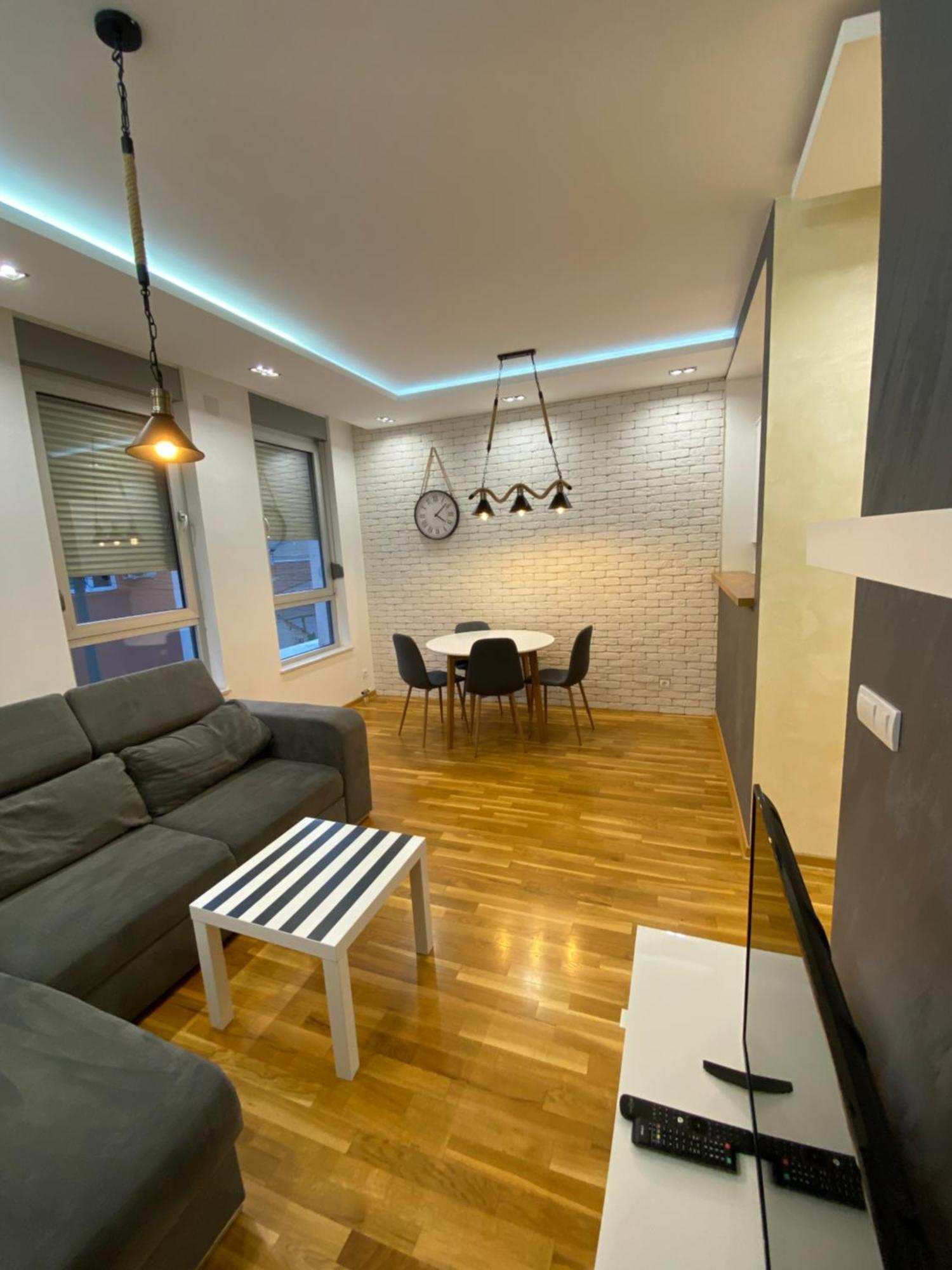 Miha Apartment 贝尔格莱德 外观 照片